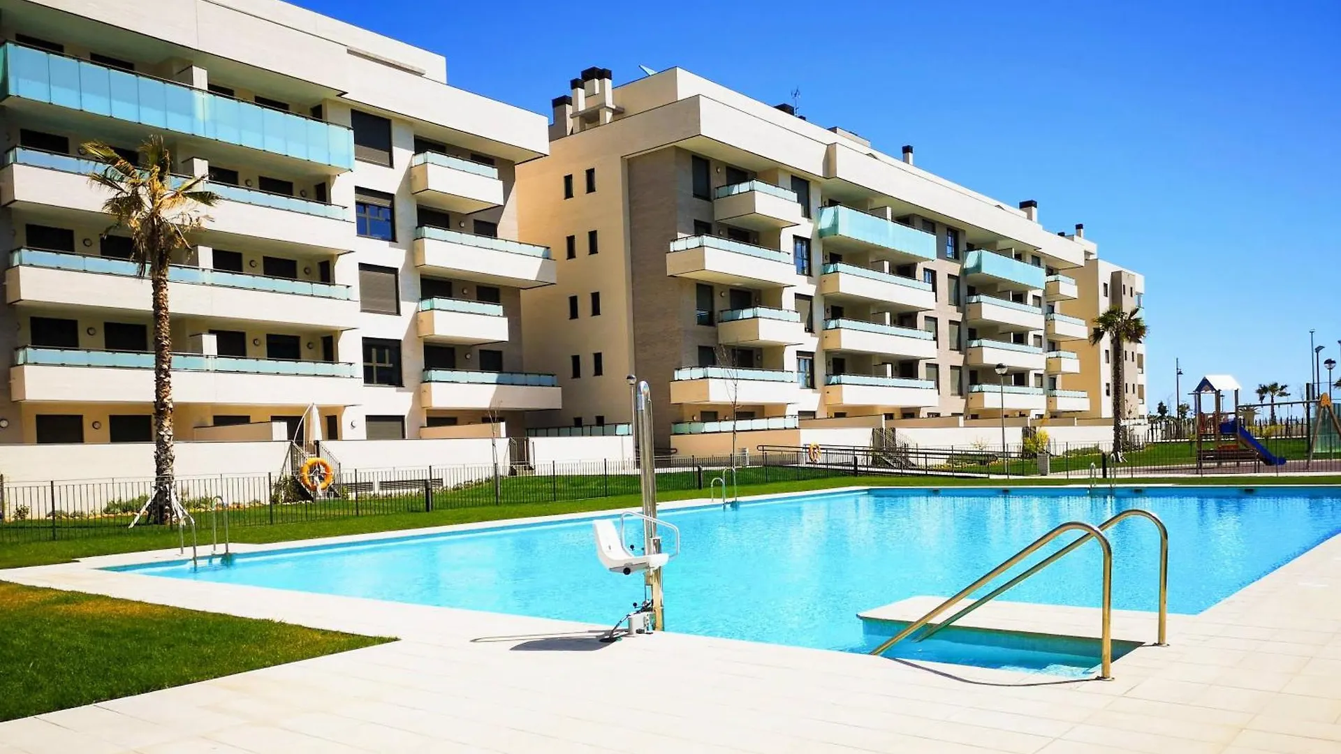 Los Alamos Beach - Parking Torremolinos